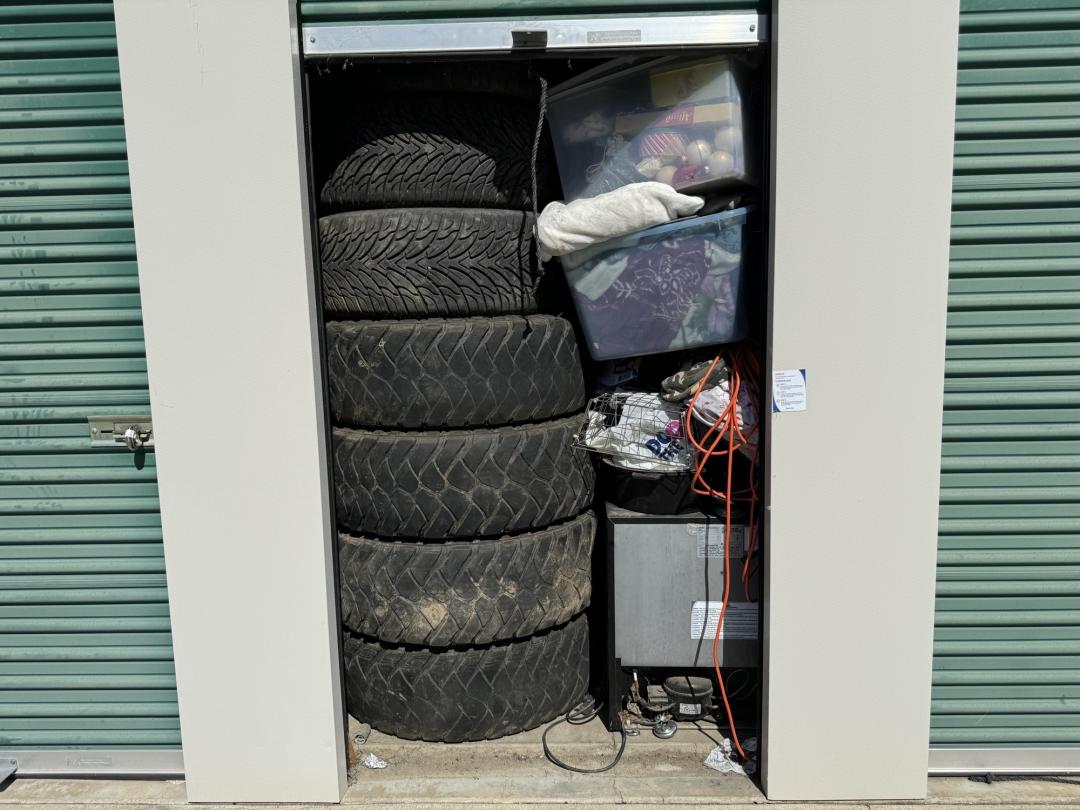 Storage Unit Auction In Yuba City Ca At Yc Ends On Th June